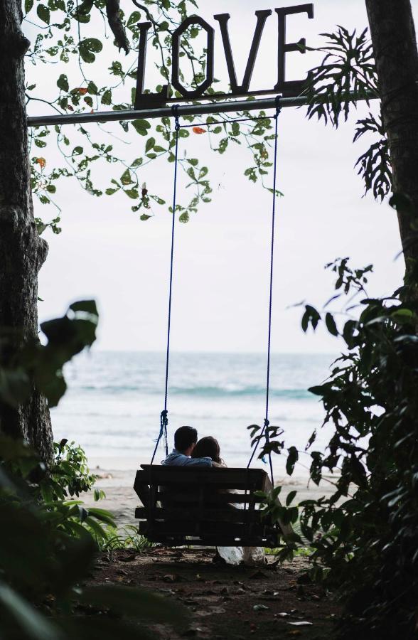 Hotel Faith Glamping Dome Costa Rica Manzanillo  Zewnętrze zdjęcie